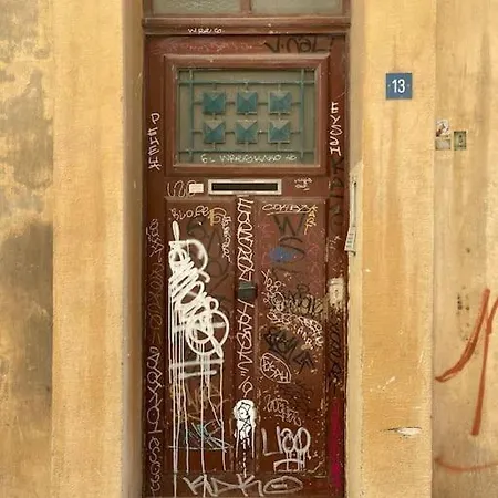 아파트 Pamp'arles